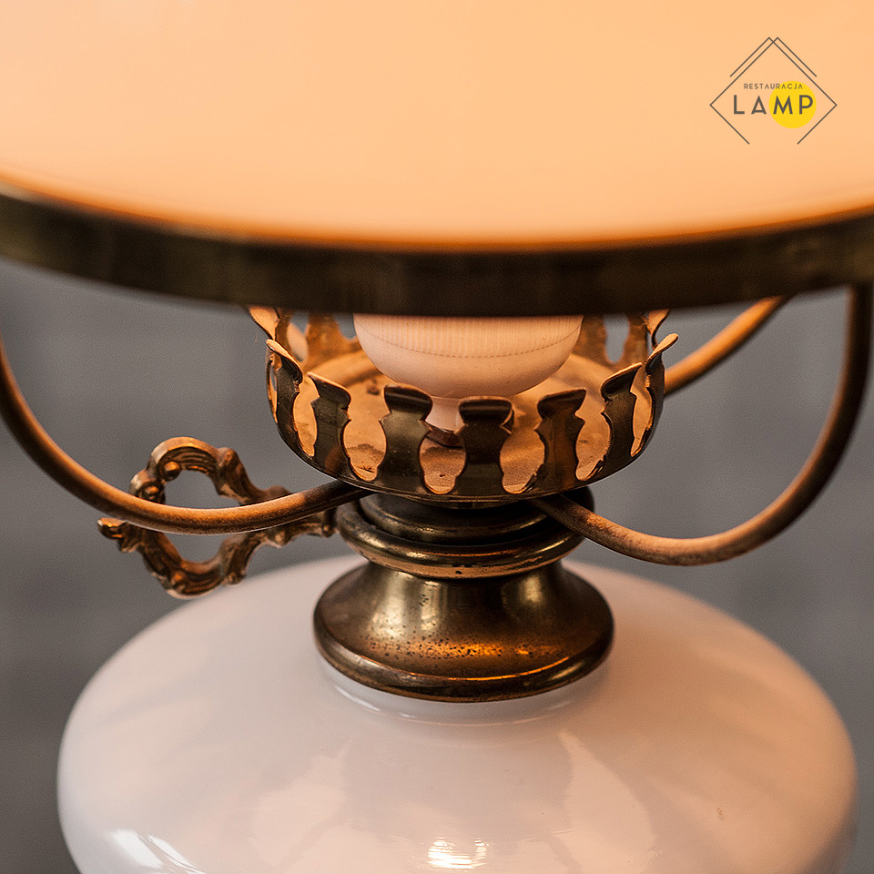 Reatauracja Lamp